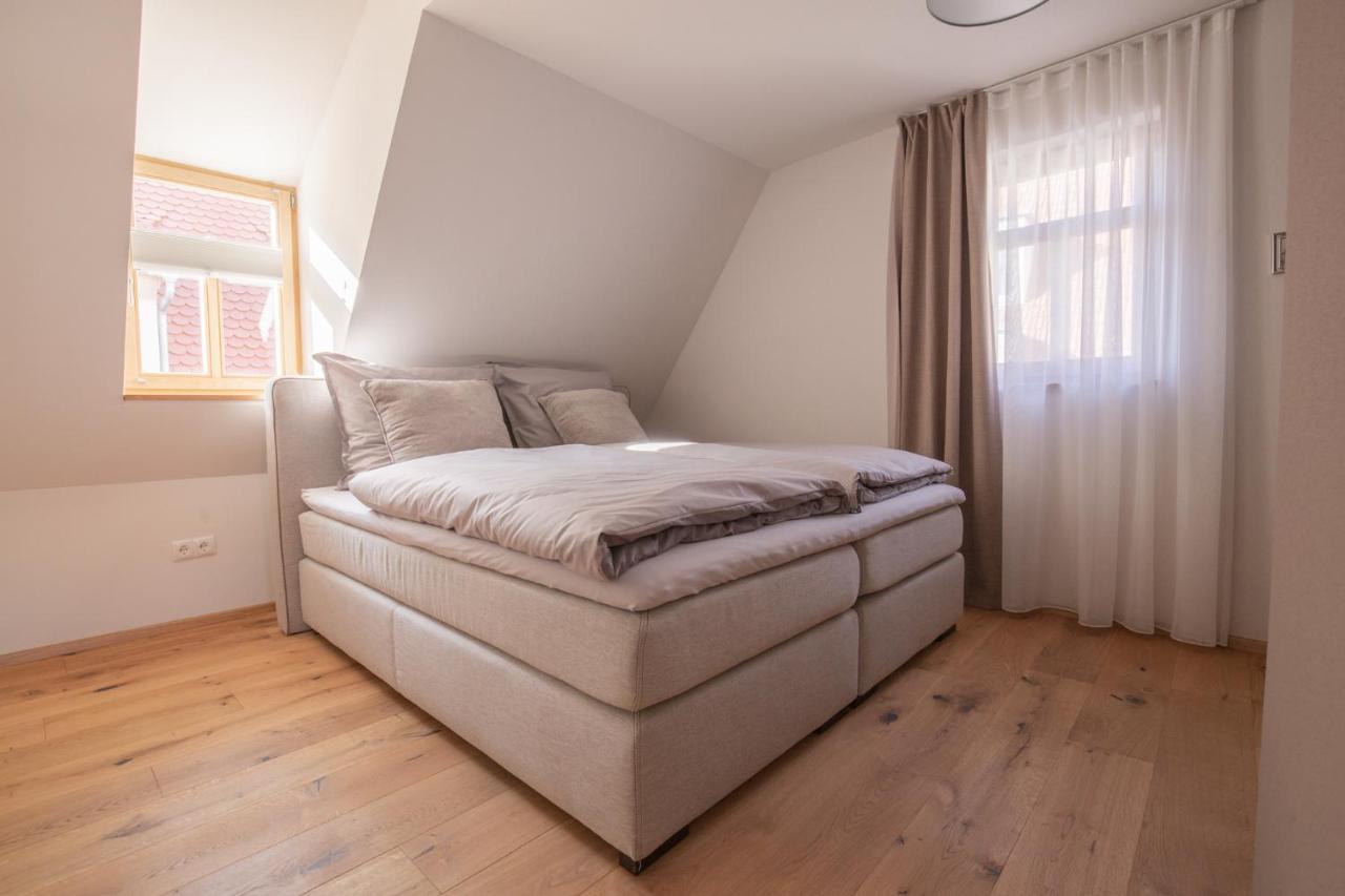Maindrei - Schlafen Am Fluss Hotel Margetshoechheim ภายนอก รูปภาพ