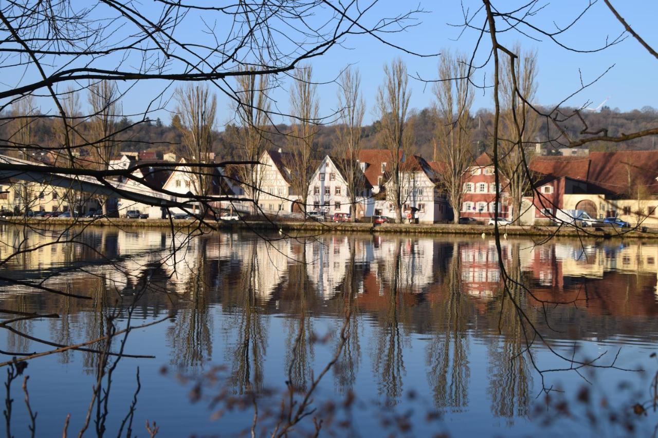 Maindrei - Schlafen Am Fluss Hotel Margetshoechheim ภายนอก รูปภาพ